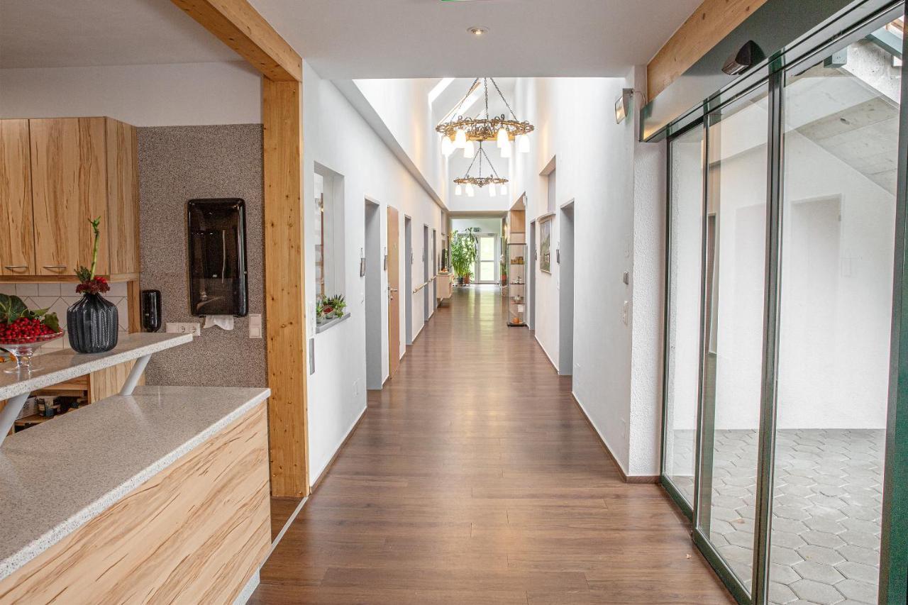 Adelwoehrer - Am Hof Hotel Falting Ngoại thất bức ảnh